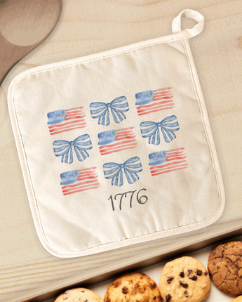 Watercolor Flags & Bows - Patriotic Cotton Pot Holder